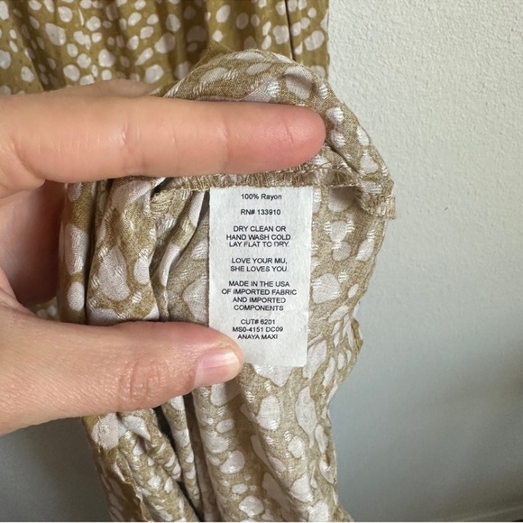 NWOT Show me your mumu Anaya cheetah print maxi dress - Picture 8 of 8